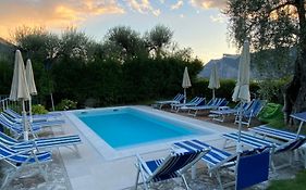 Villa Gaia Appartamenti Con Piscina Seeblick